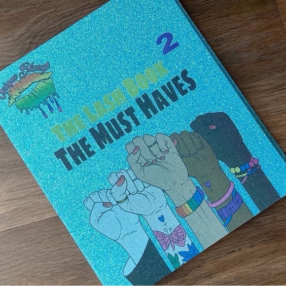 The Must Haves Lashbook Volume 2
